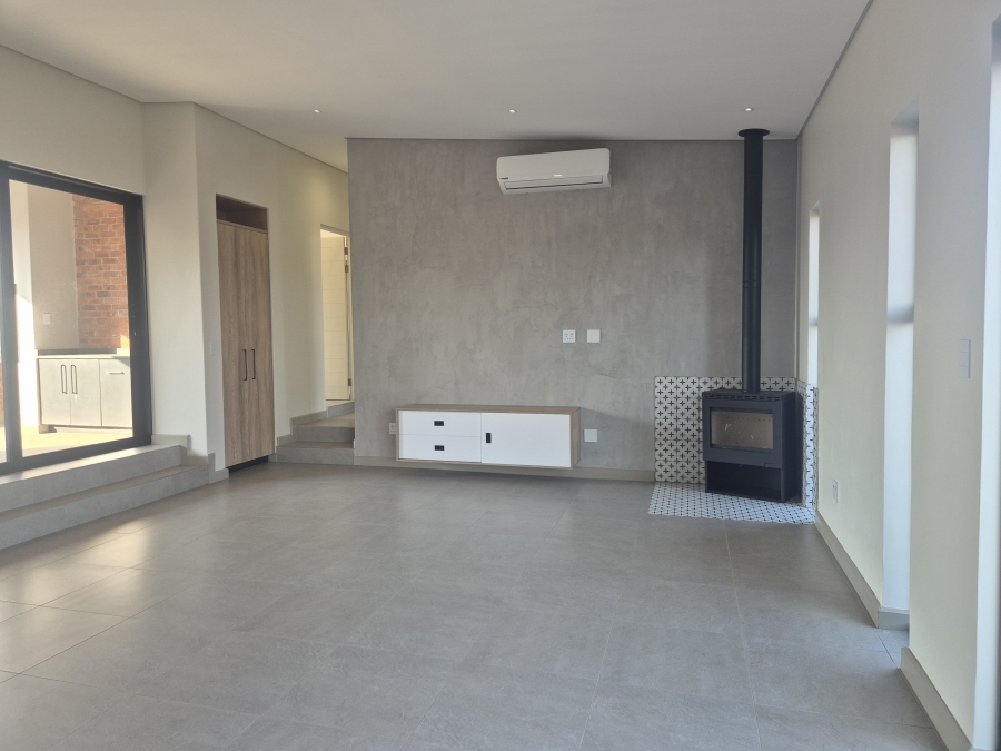 3 Bedroom Property for Sale in Helderzicht Eco Estate North West